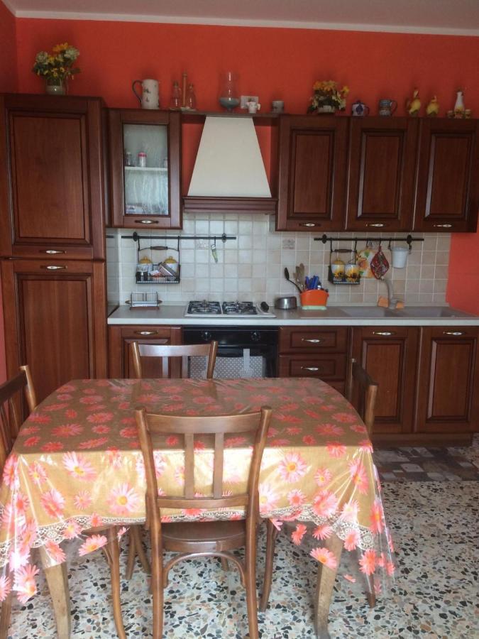 B&B Nel Verde Montesano sulla Marcellana 外观 照片